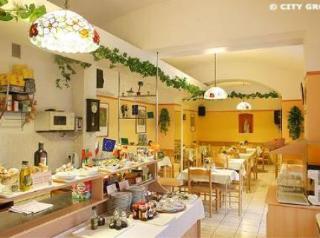 Hotel Golden Garni
