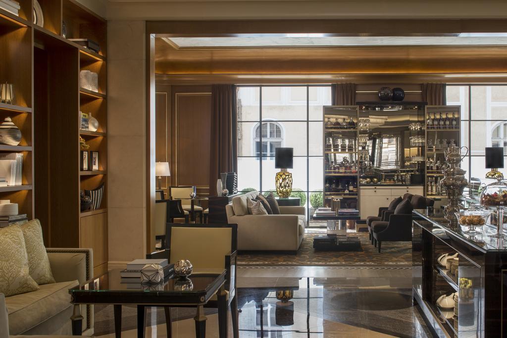 Hotel Four Seasons 5*