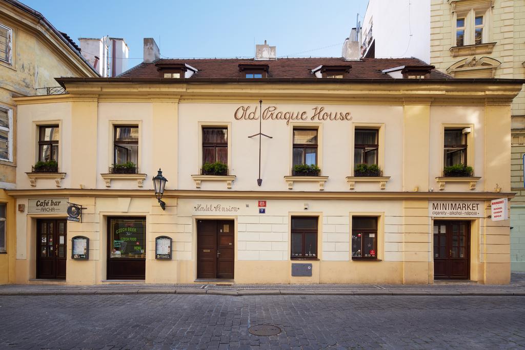 Couette-café Old House 3*
