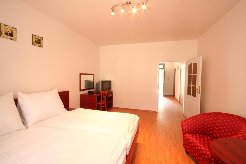 Susa 3* Prague