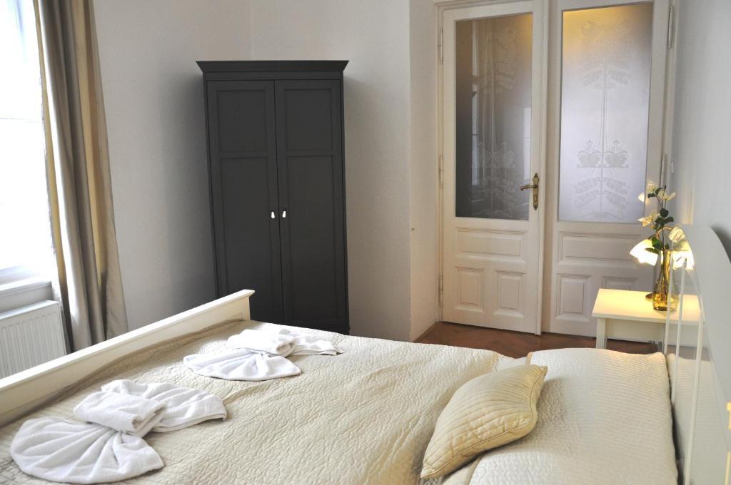 Charles Bridge Premium Residence