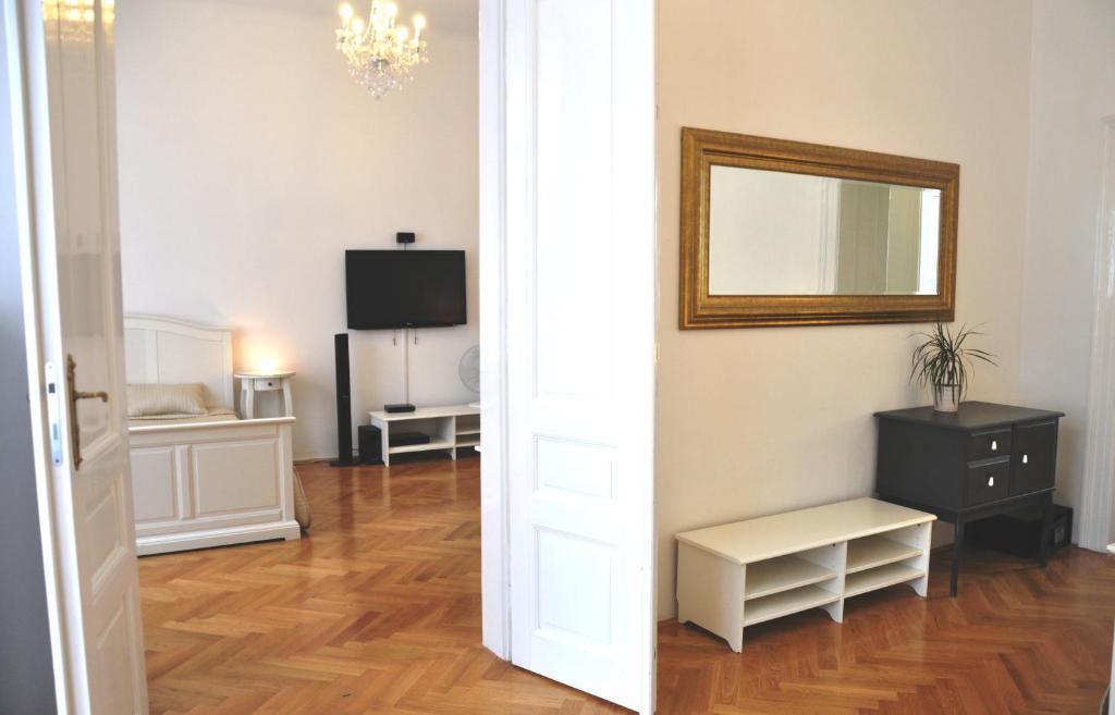 Apart Otel Charles Bridge Premium 4*