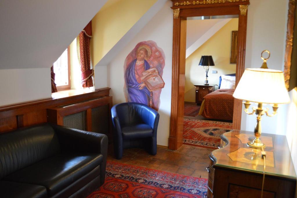 U Pava Otel Prag