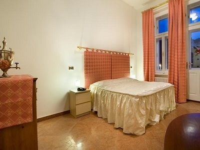 La Fenice Hotel