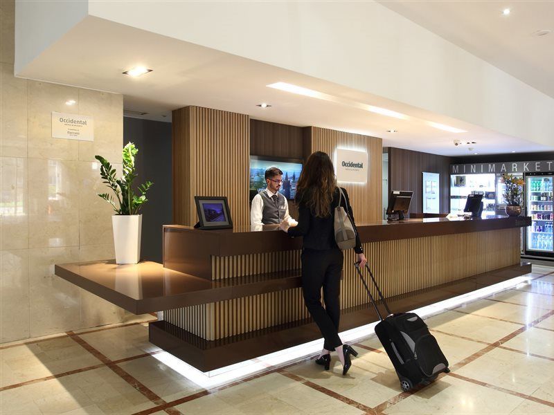 Otel Occidental 4*