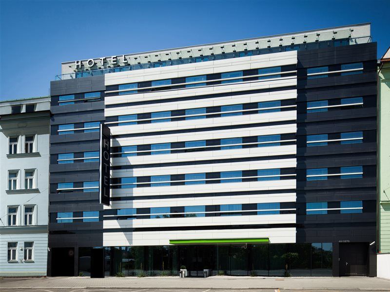 Occidental Five Hotel 4*
