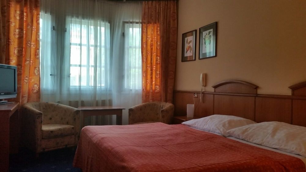 Kavalir 3* Prag