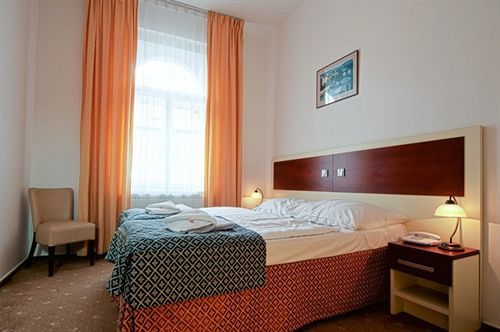 Atos Prague