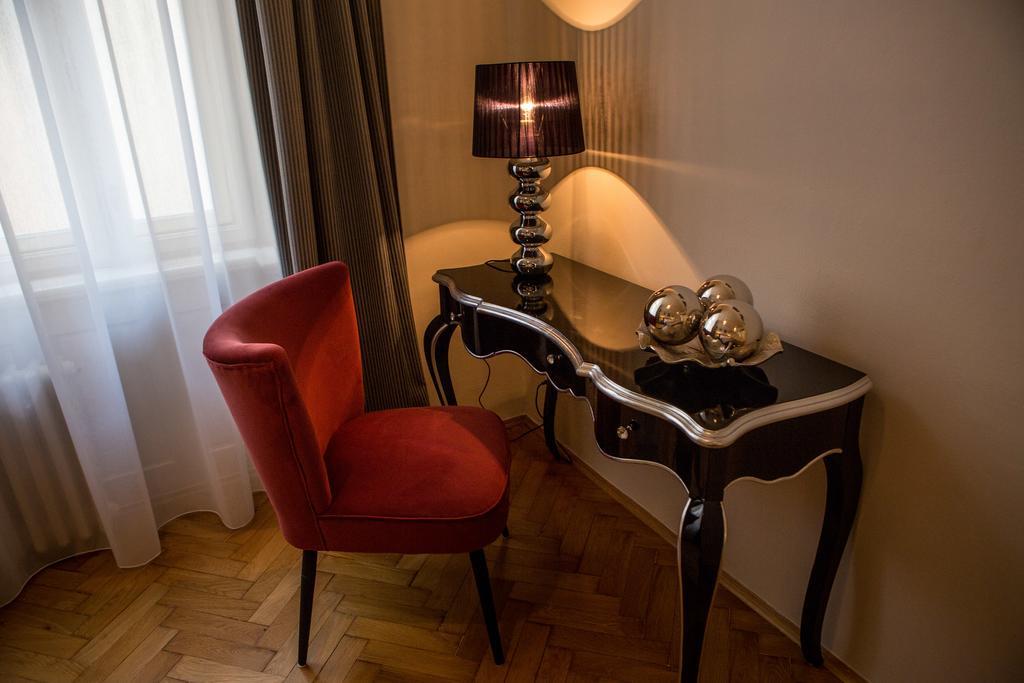 Pragueone Apartment,a/c,terrace Prague