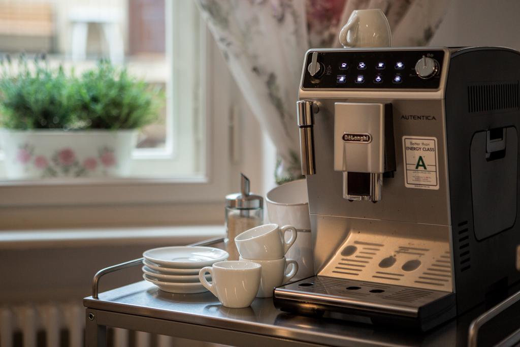 Pragueone Apartment,a/c,terrace Prague