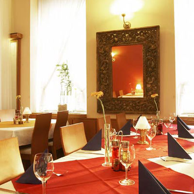 Aron Hotel 3*
