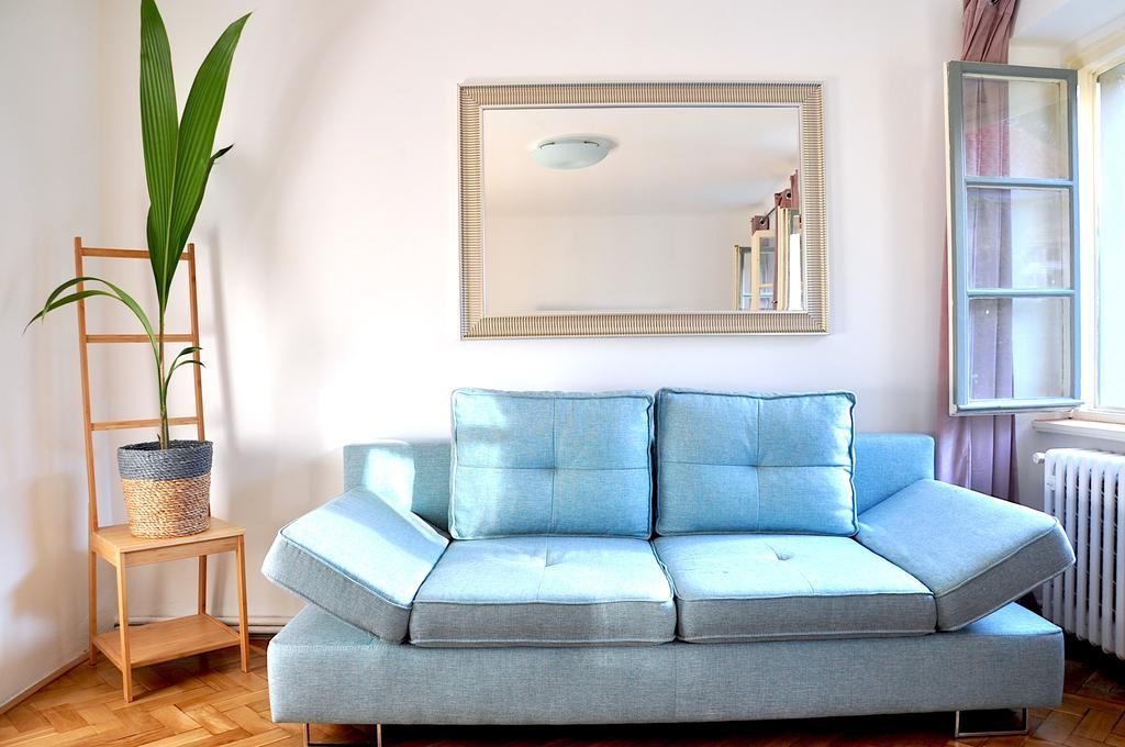 U Obecniho Dvora Apartment Prague