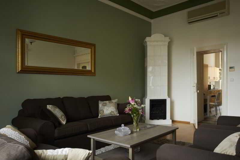 Riverside Otel 4*