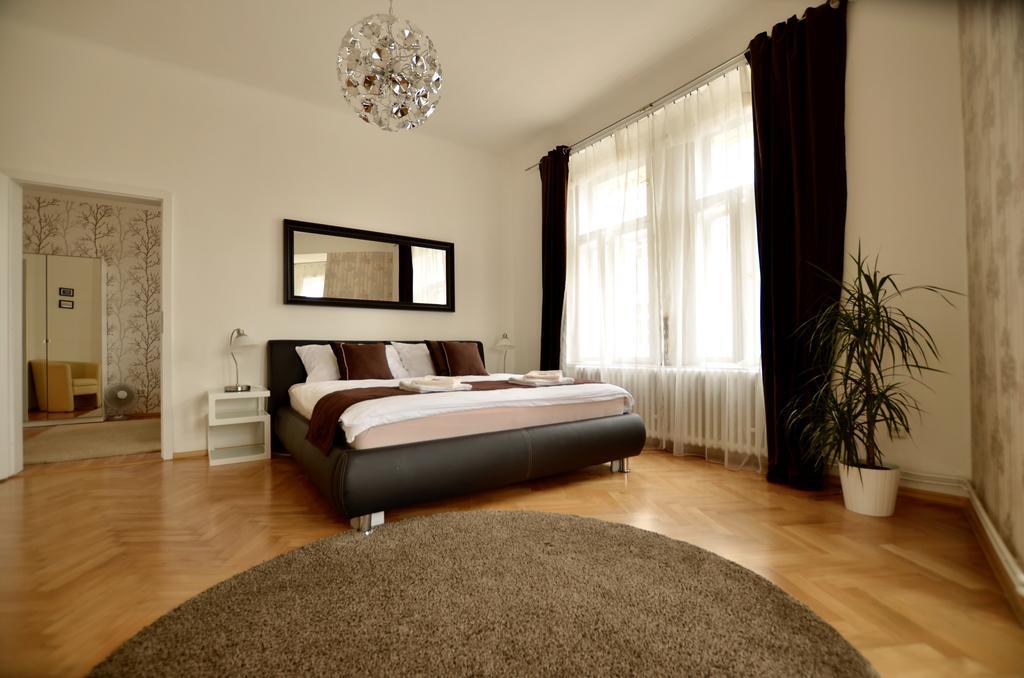 Beautiful In Apartment *