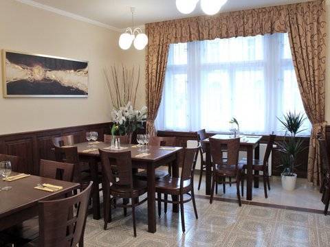 Anyday Aparthotel 3*