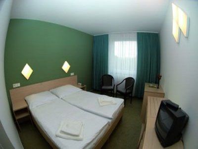 Otel Mars 3*