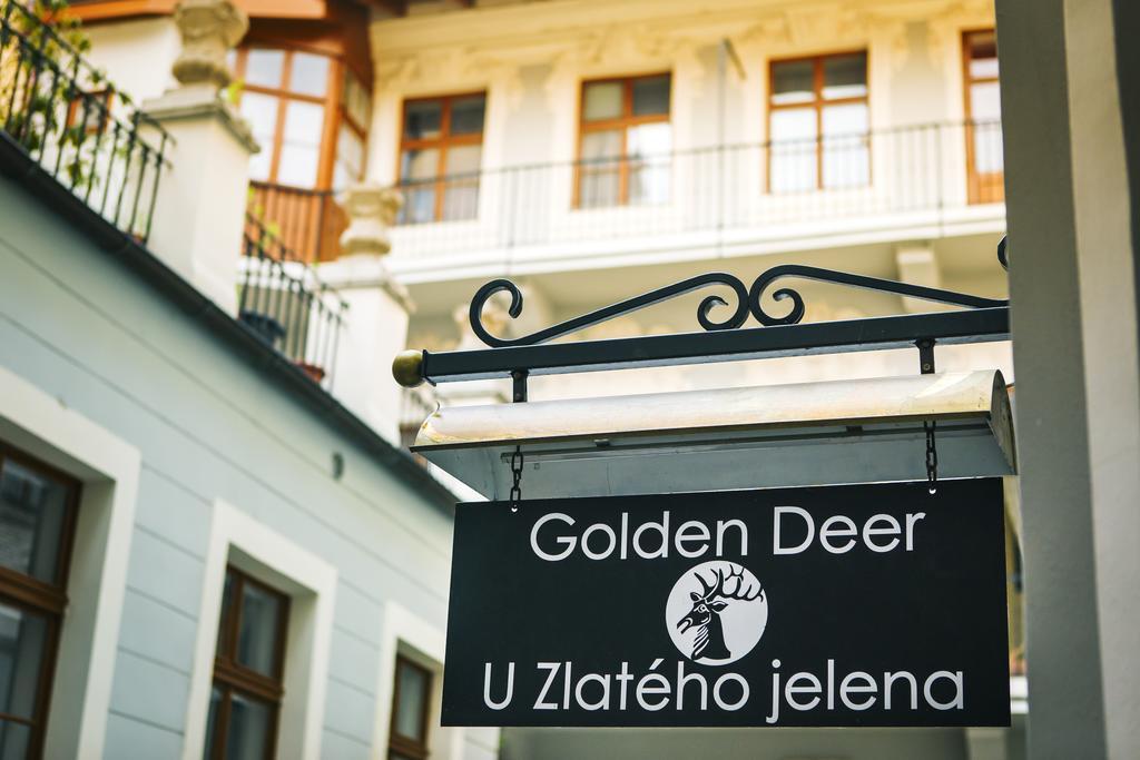 U Zlateho Jelena 4*