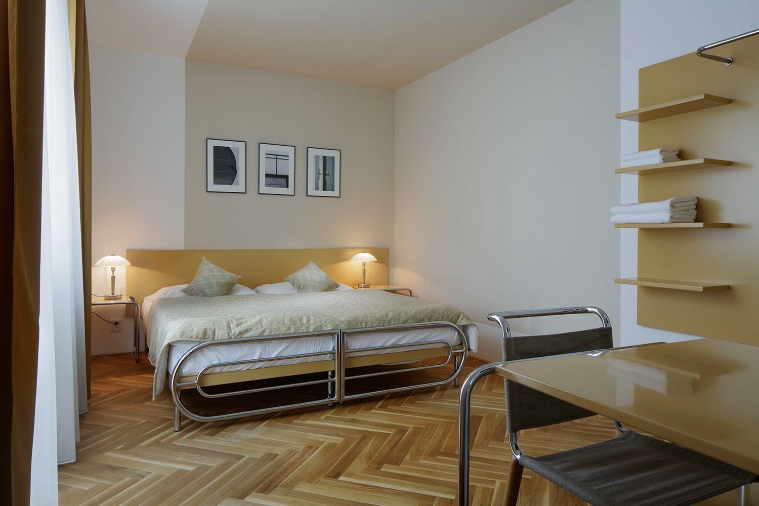Hotel Axa