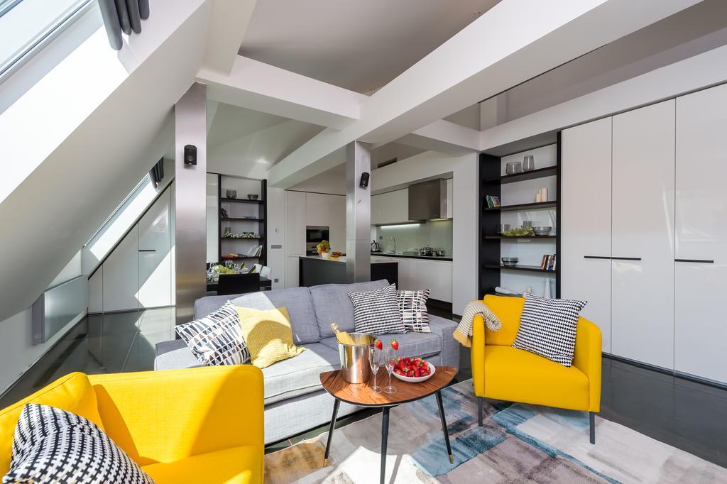 Apartment Empirent New Town Apartments Prague