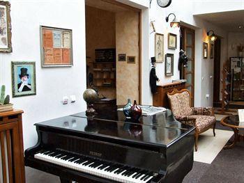 Otel Nabucco Prag