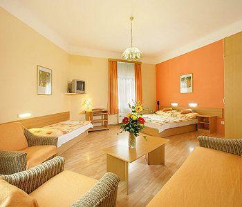 Golden Garni Prague