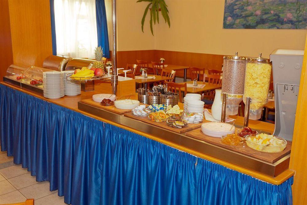 Adeba Hotel Prague