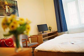 Hotel Wenceslas Square - Czech Leading 4*