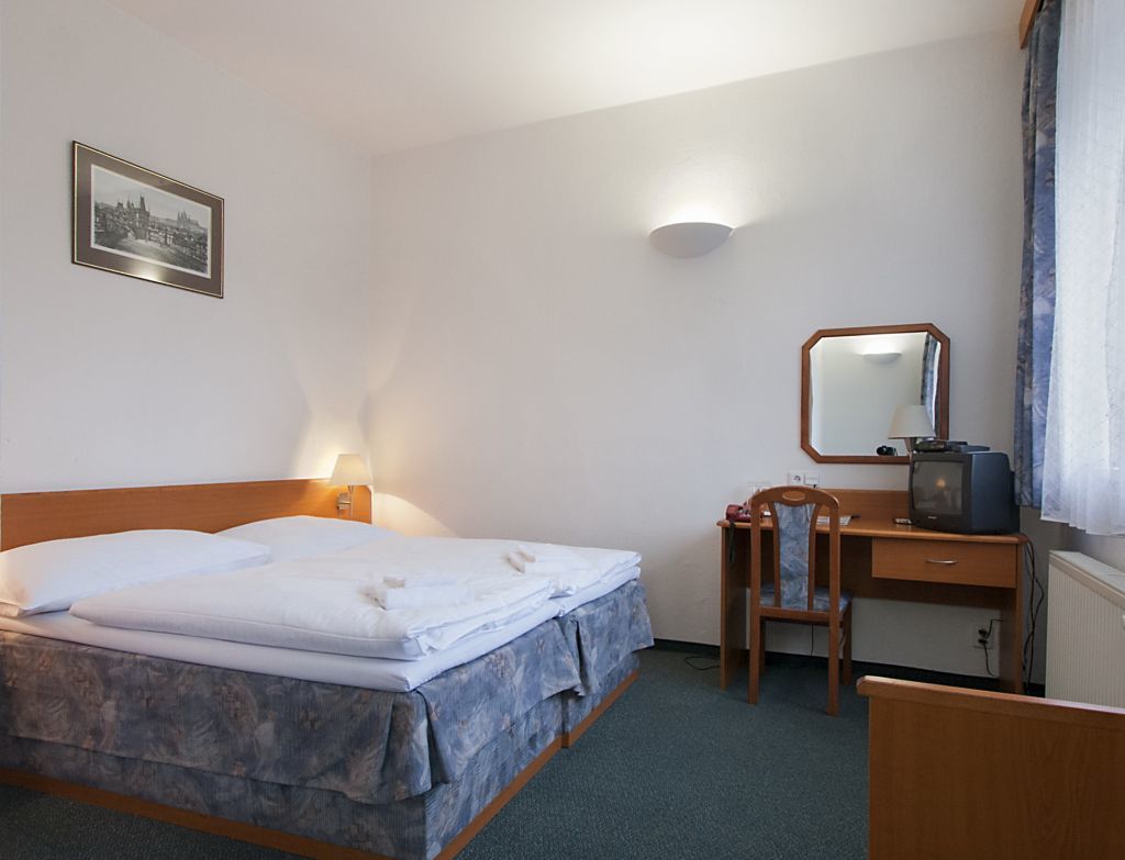 Hotel Astra 3*