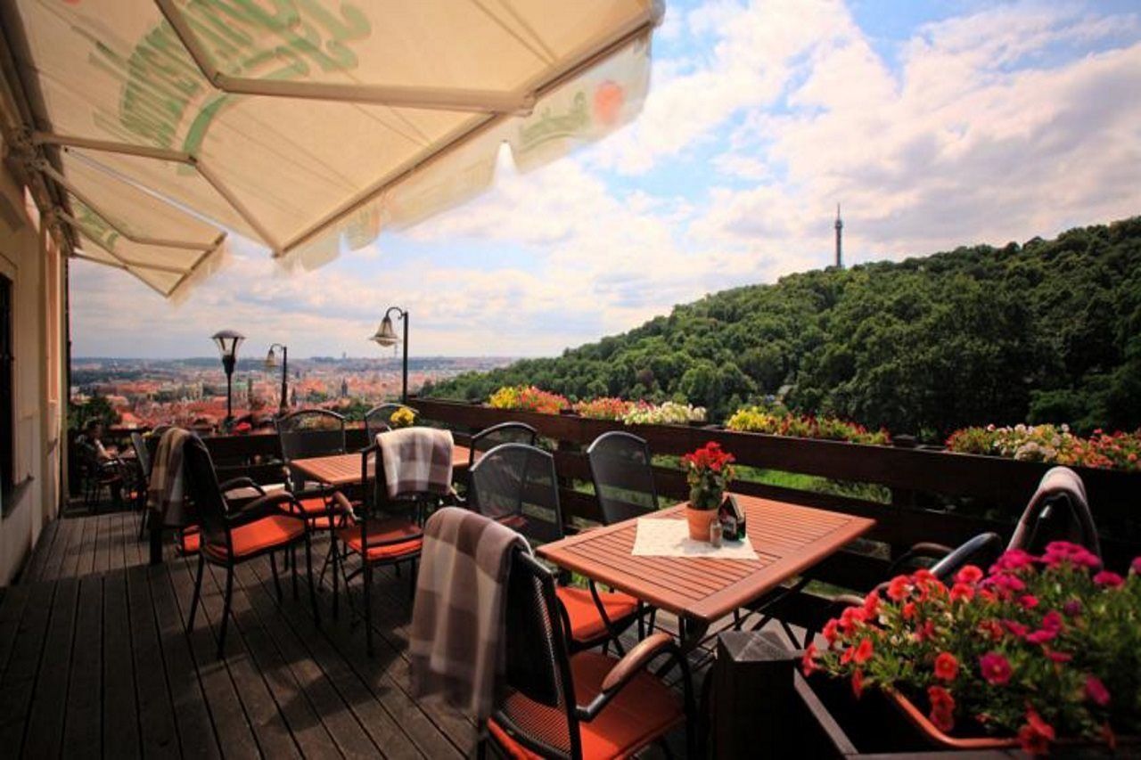 Questenberg Hotel 4*