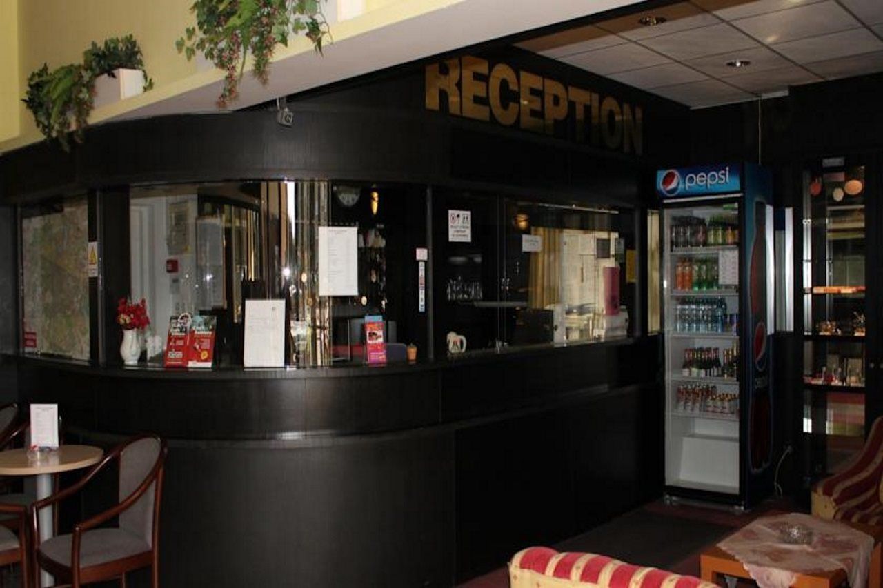 Otel Mars 3*