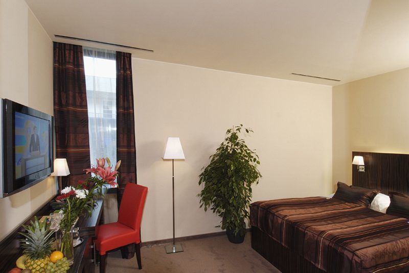Hotel Ea Crystal Palace 4*