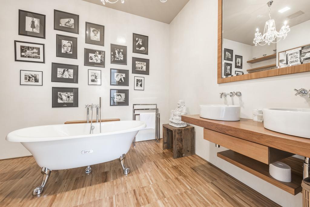 Eagle Apartment Prague