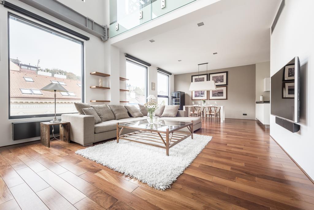 Eagle Apartment