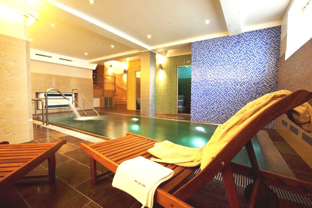 Relax 4* Prague