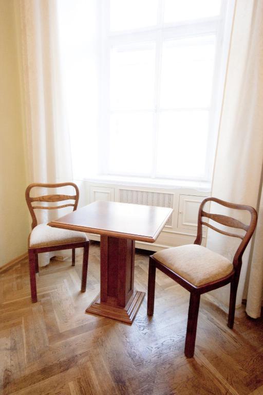 Hotel U Zlateho Jelena 4*