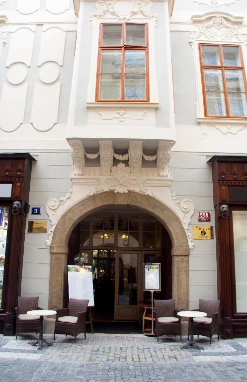 U Zlateho Jelena Prague