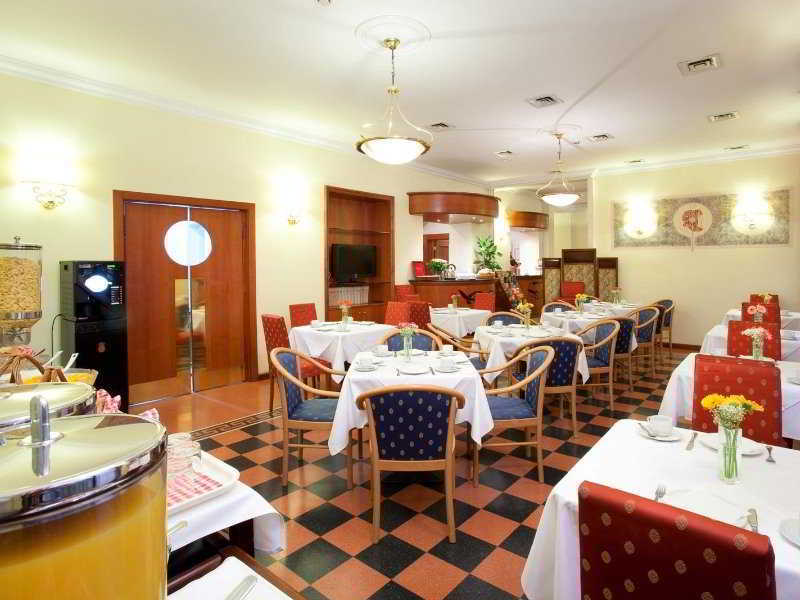 Tivoli Otel