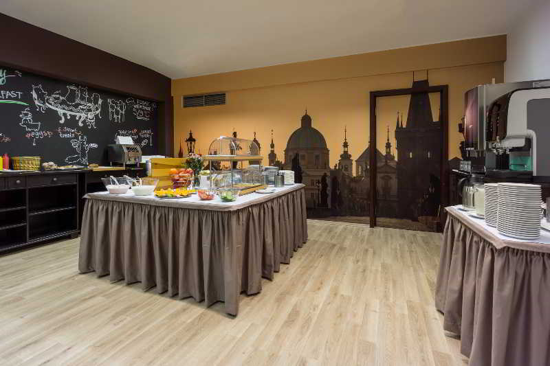 Hotel Pytloun Kampa Garden 4*