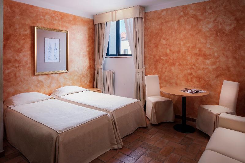 Roma 4*