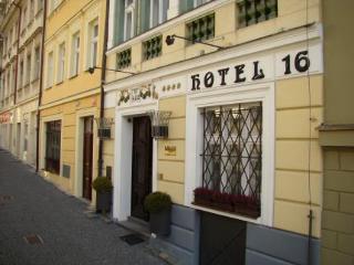 Boutique 16