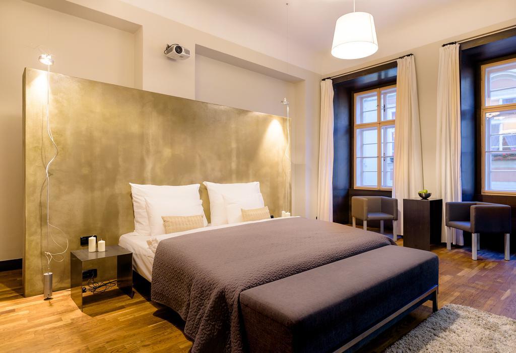 Celebrities Apt. Old Town Square Apartment Prague
