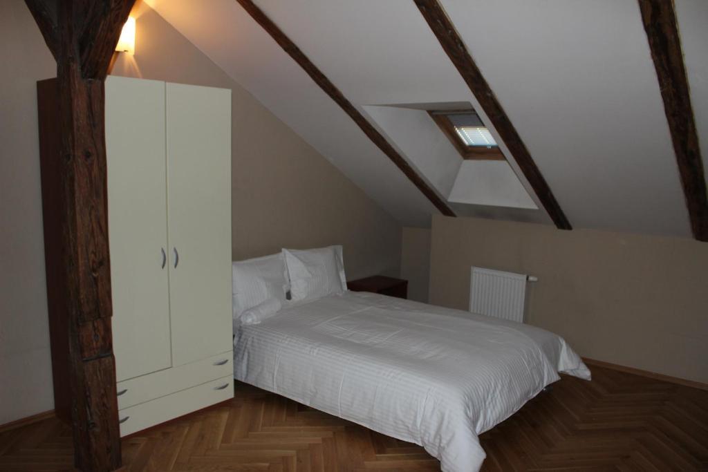 Club Hotel