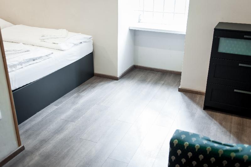 Le Petit Hotel