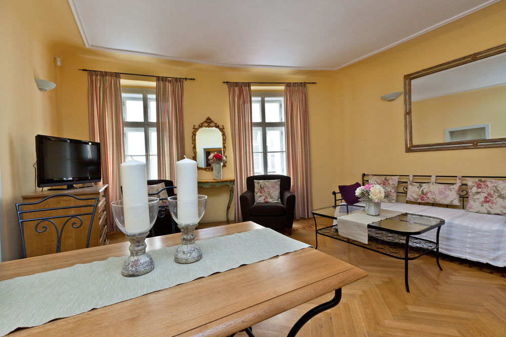 Black Star 4* Prague