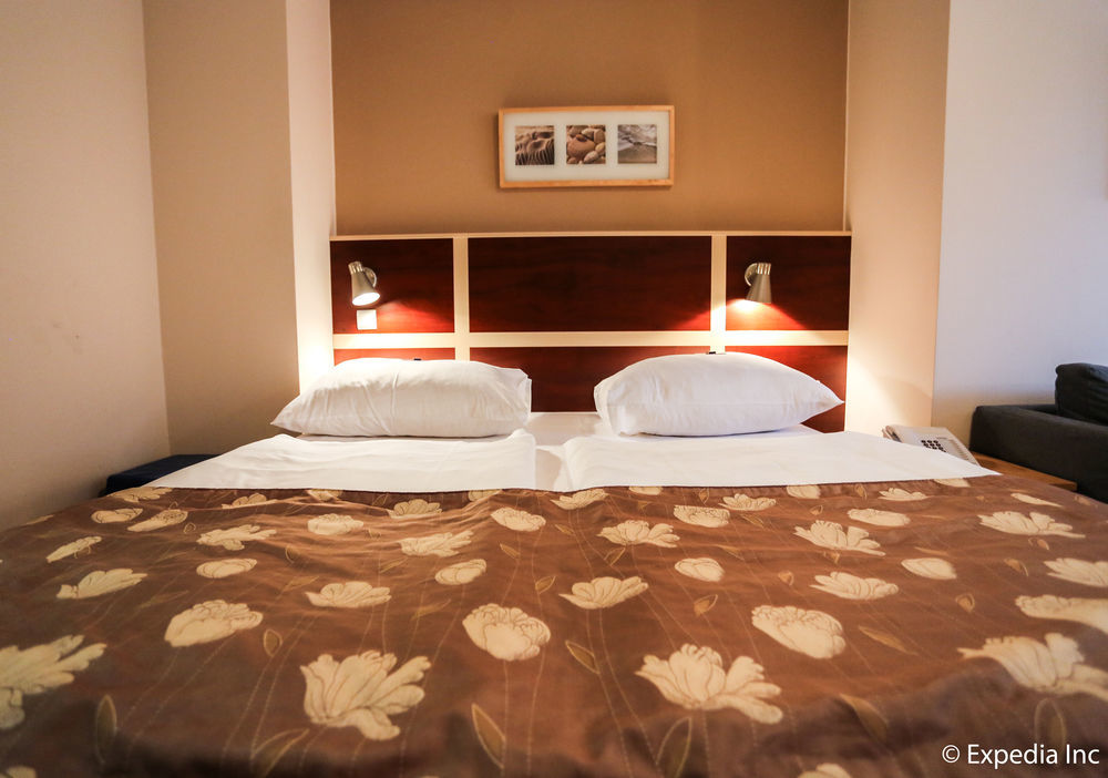 Hotel Ea Julis