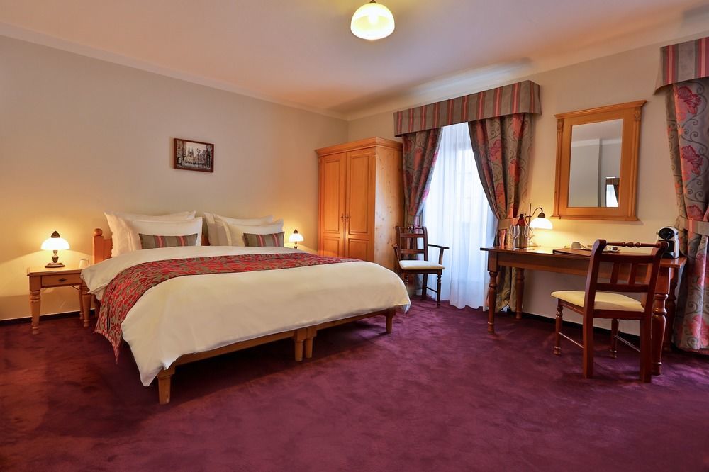 Questenberg Hotel