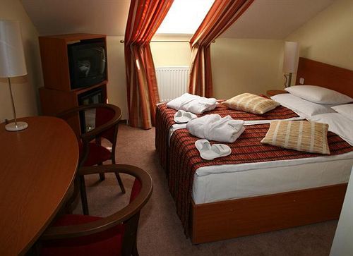 Gallery Sis Otel Prag