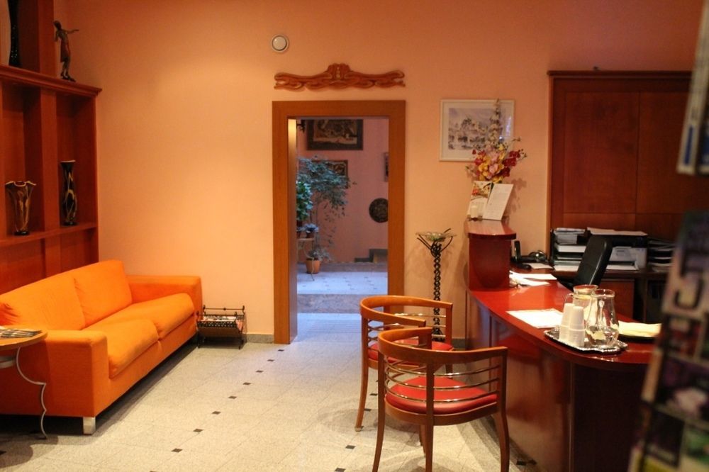 Otel Gallery Sis