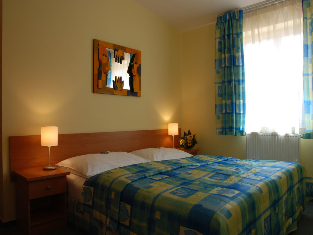 Hotel Ea Tosca 3*