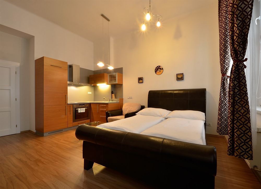Downtown Kodanska Apart Otel 4*